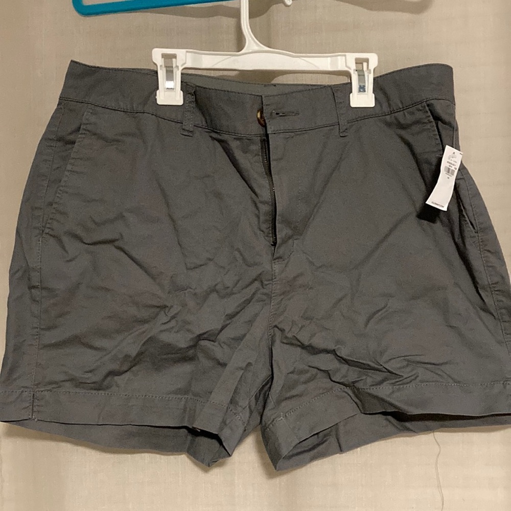 Old navy chino shorts. Gray. Size 14. New with tags!